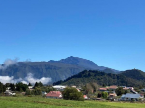 Maison a Bourg- Murat proche de la cité du volcan